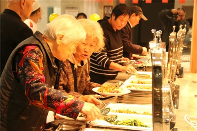 13042855129330267_33.jpg 13042855129330267_33.jpg