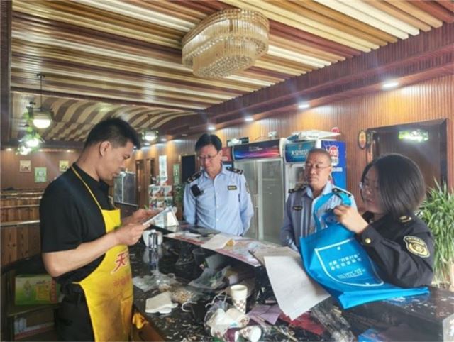 14553384048481841_33.jpg 14553384048481841_33.jpg