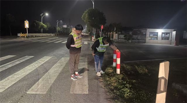 15444479015510705_33.jpg 15444479015510705_33.jpg