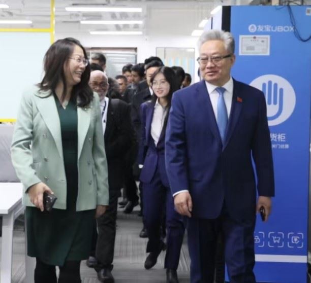 13580627386012585_33.jpg 13580627386012585_33.jpg