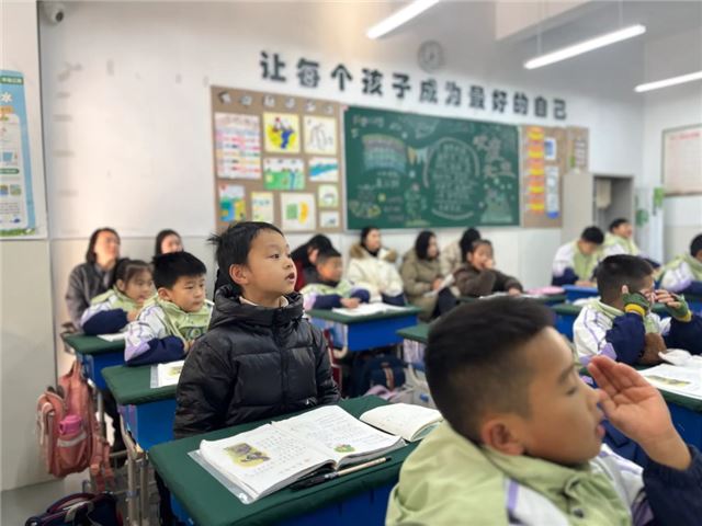 11473355393368198_33.jpg 11473355393368198_33.jpg