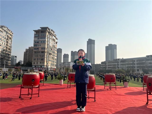 11553872962761708_33.jpg 11553872962761708_33.jpg