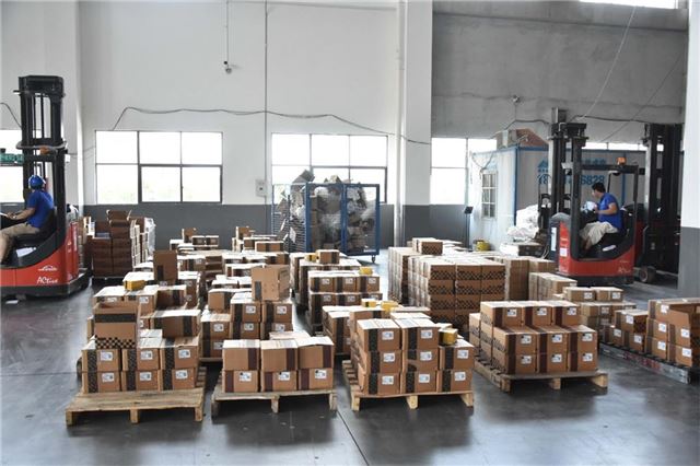 13万系列40余万产品---工品一号戴南